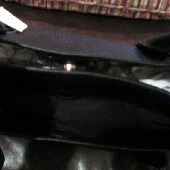 Handbag - Picture 7 of 8